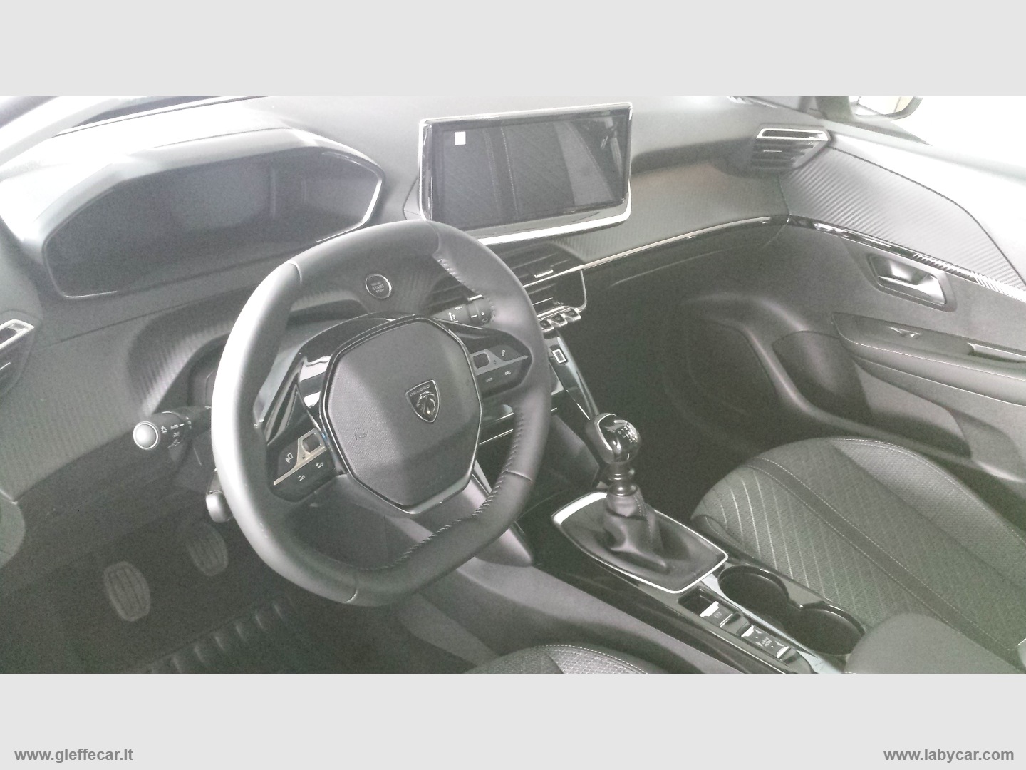 208 Turbo 100 CV 5p. Style - immagine 8