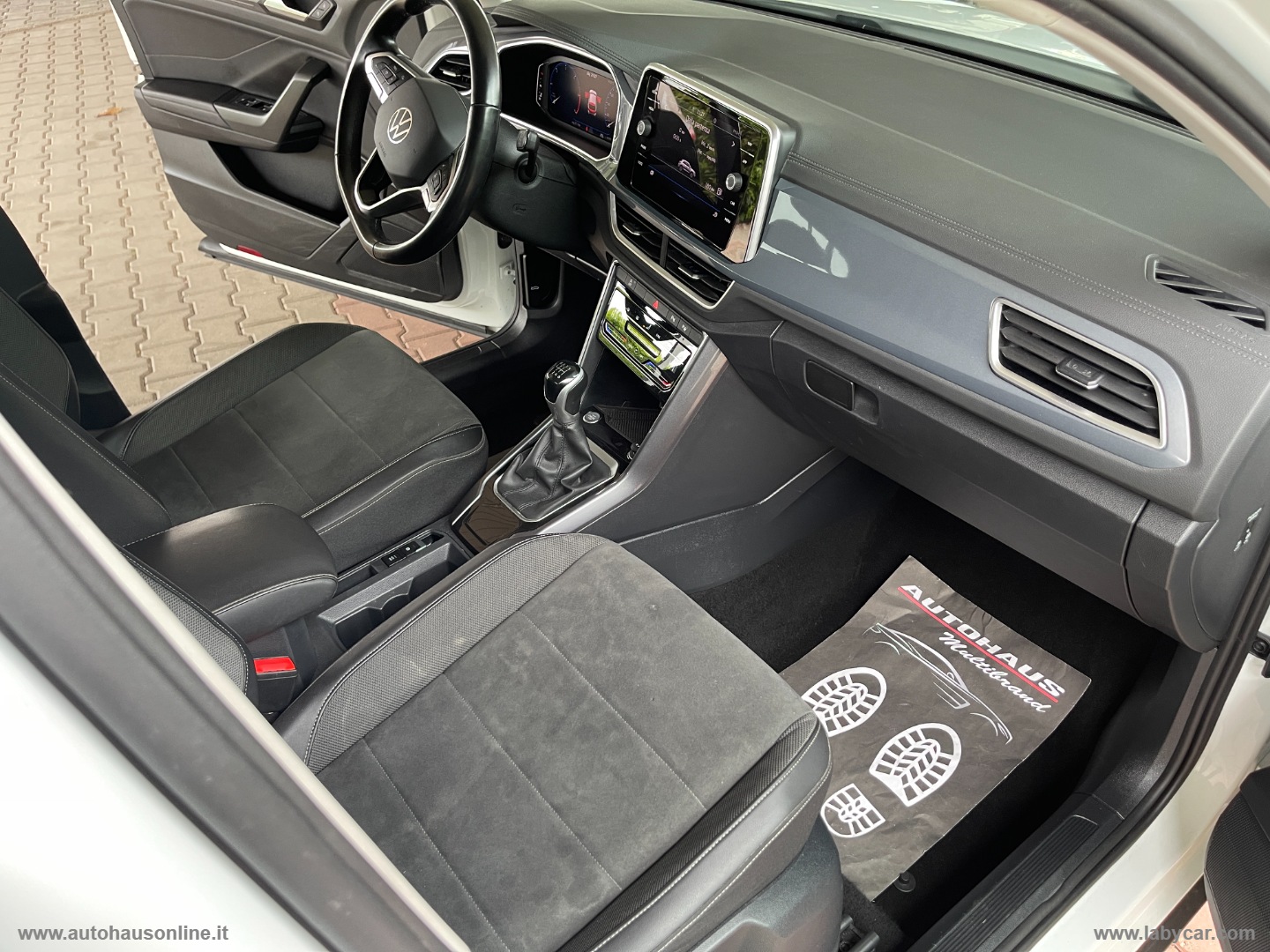 T-Roc 2.0 TDI 150CV Style BlueMot. Tech. - immagine 8