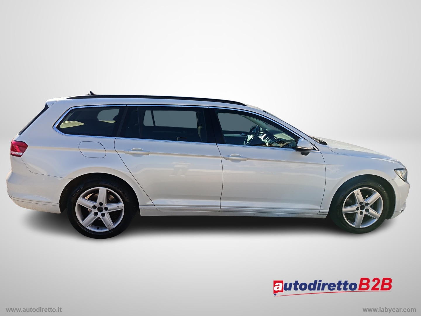 Passat 2.0 TDI DSG Executive BMT - immagine 8