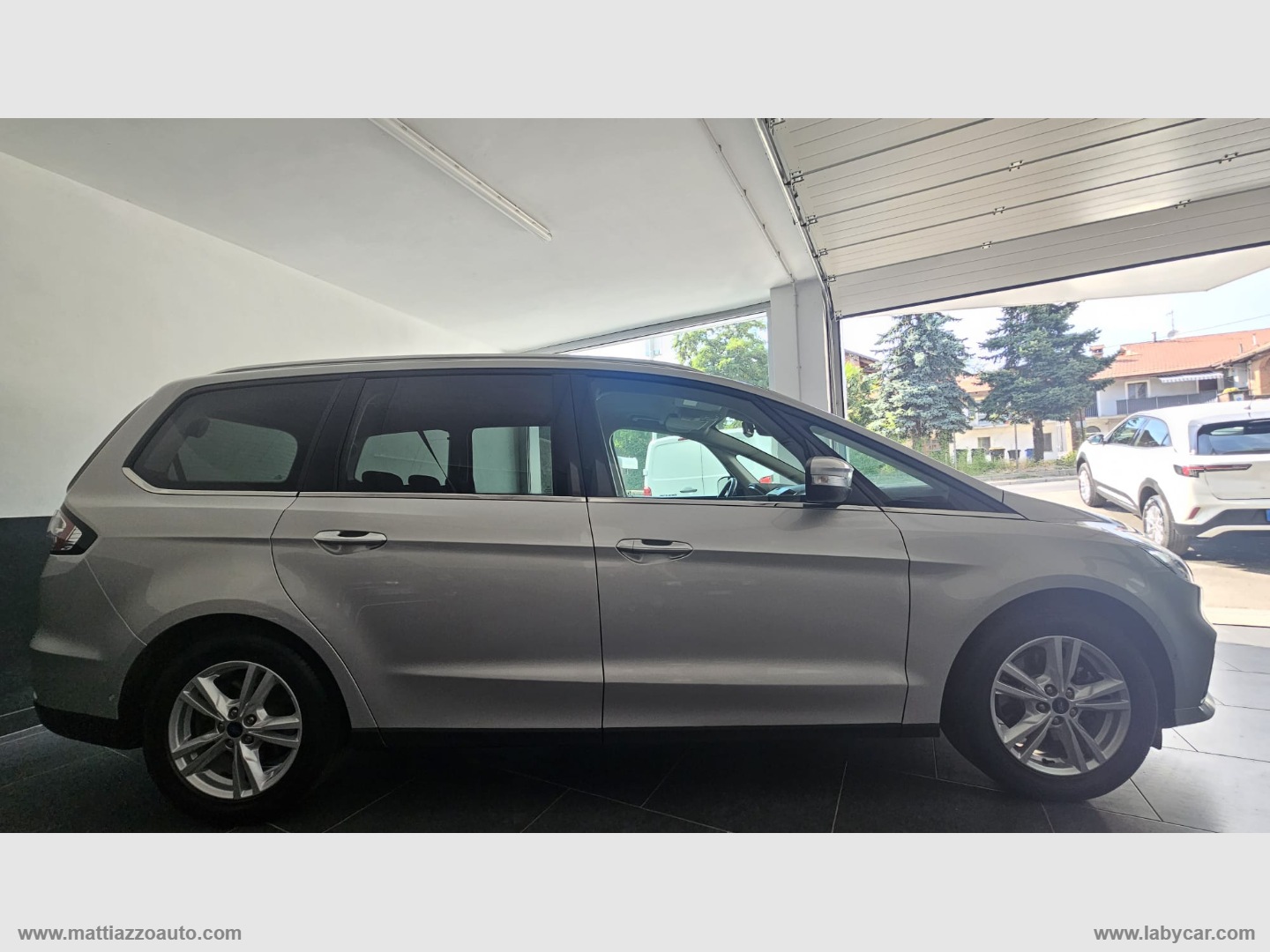 Galaxy 2.0 EcoBlue 150 S&S Aut. Tit. Bus - immagine 8
