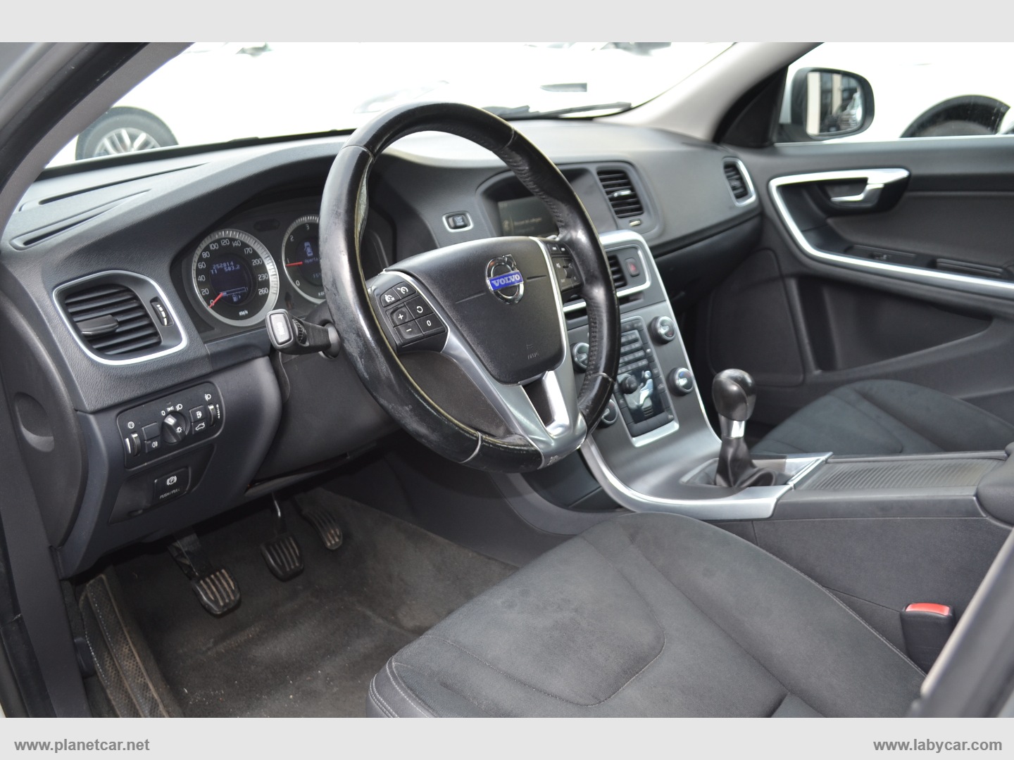 S60 D3 Momentum - immagine 8