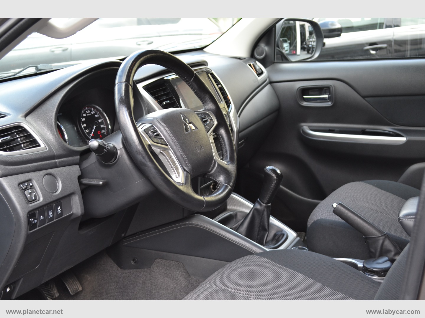 L200 2.3 D DoubleCab 4x4 Sup.Sel.Intense - immagine 8