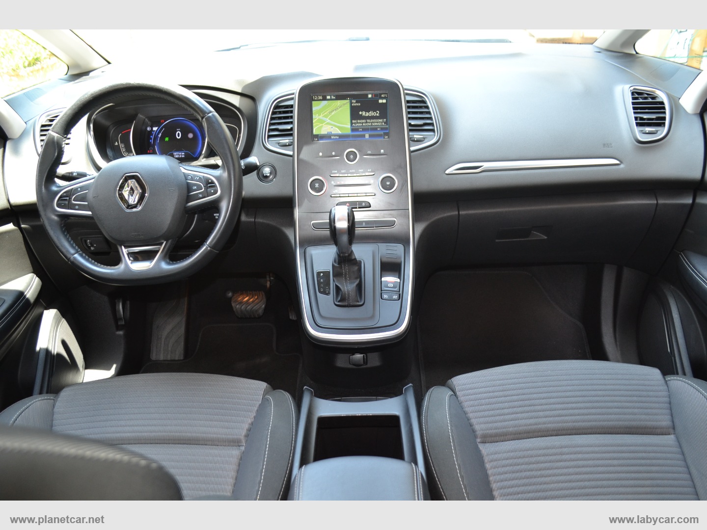 Grand Scénic dCi 8V 110 CV EDC Energy Sport Edition2 - immagine 8