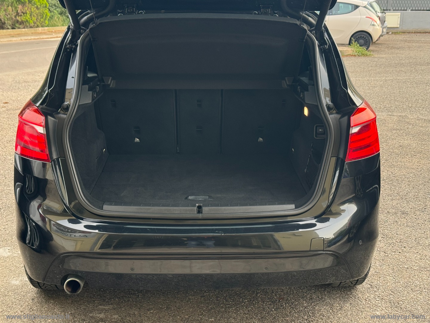 218d Active Tourer Sport - immagine 8