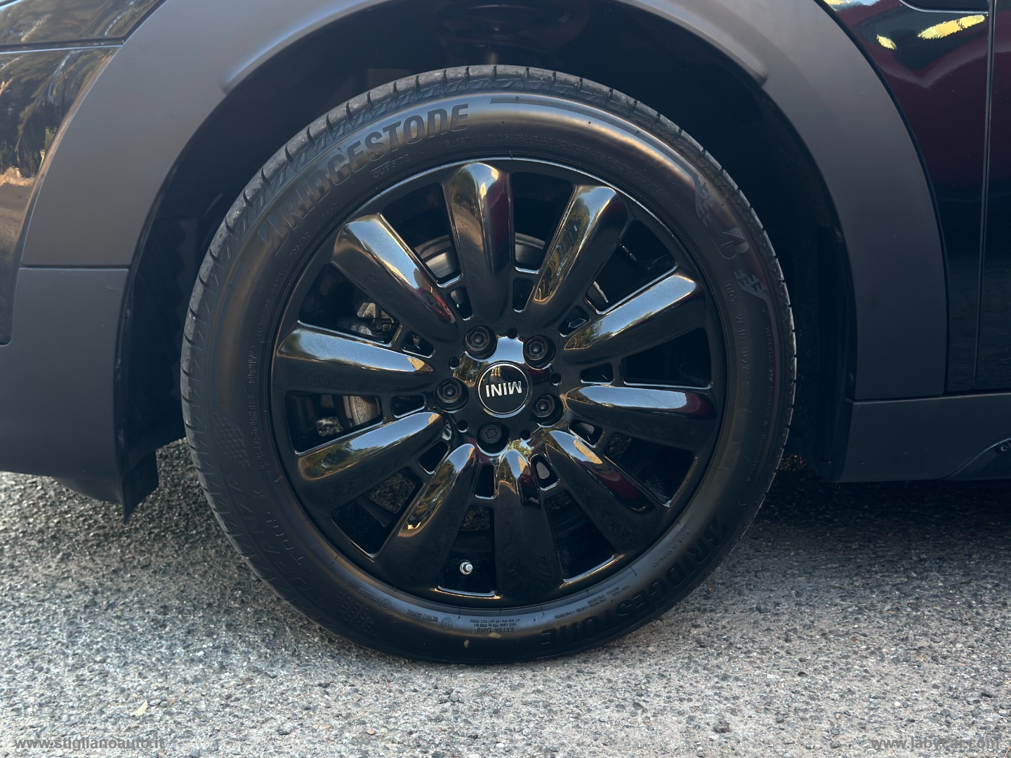 Mini Cooper D Essential Countryman - immagine 8