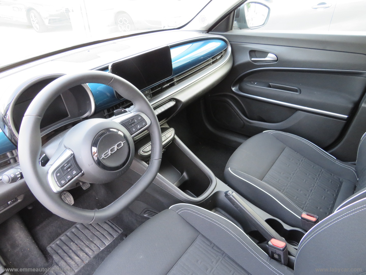 600 Hybrid 110 CV DCT MHEV - immagine 8
