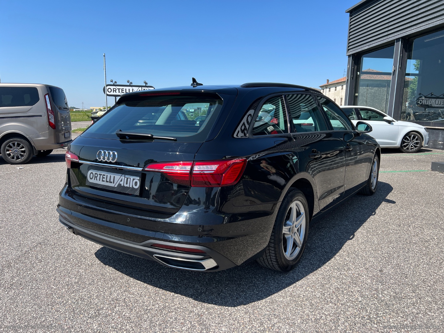 A4 Avant 35 TDI/163CV MHVE S tronic Business IVA DEDUCIBILE - immagine 8