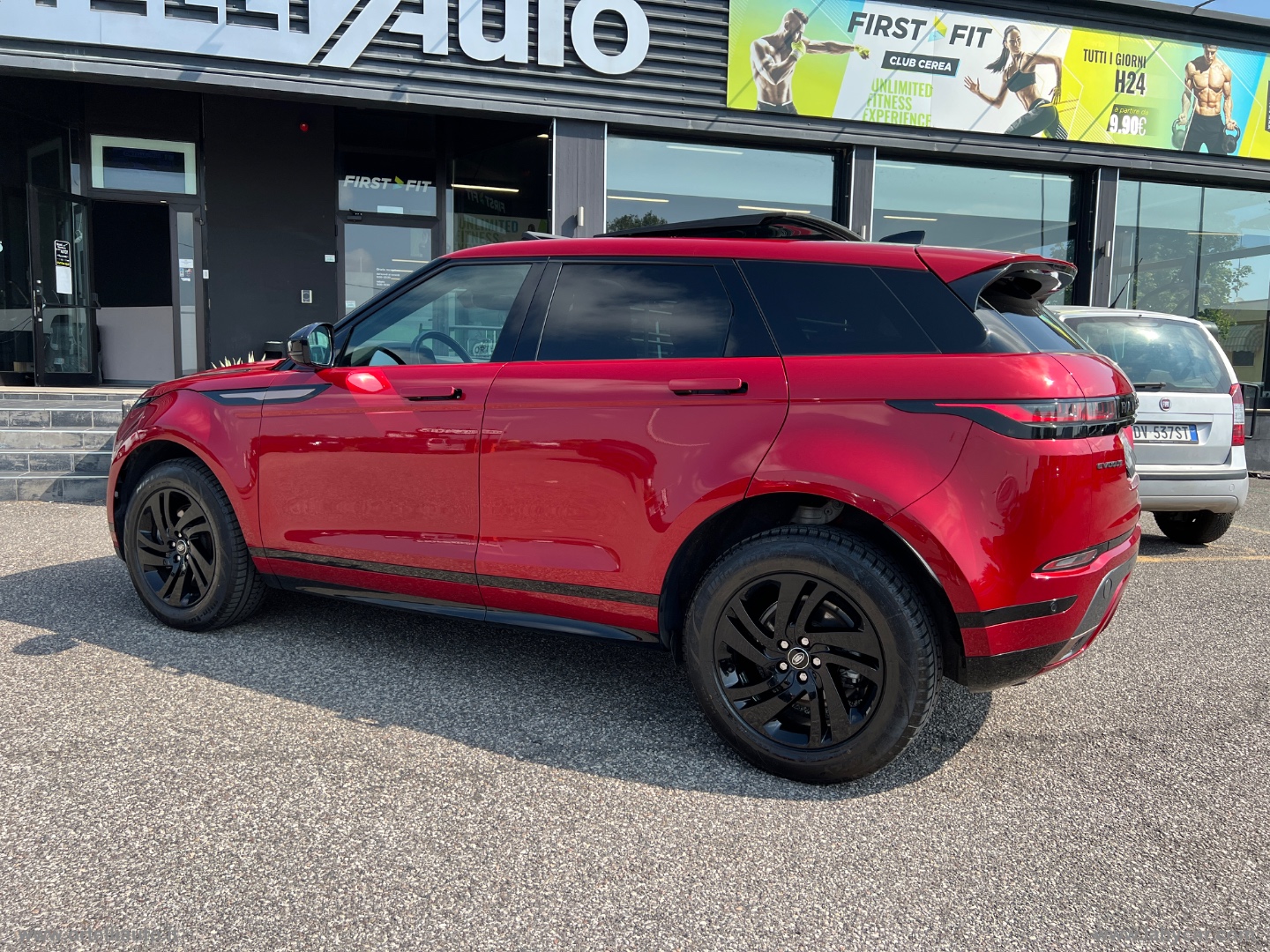 RR Evoque 2.0D I4 163 CV AWD Auto R-D. S - immagine 8