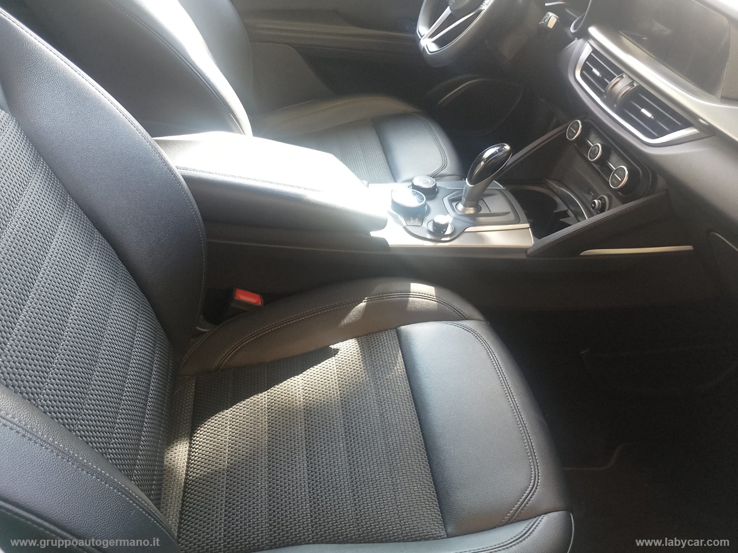 Stelvio 2.2 T.diesel 190 CV AT8 Q4 Super - immagine 8