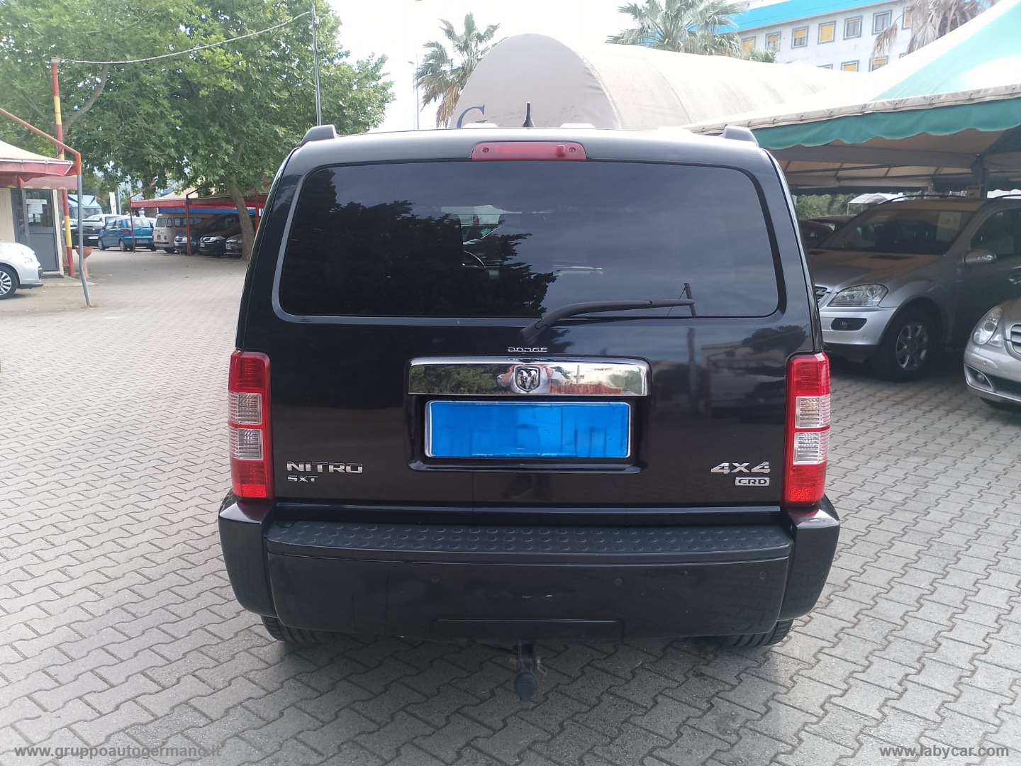 Nitro 2.8 CRD SXT 4WD Auto - immagine 8