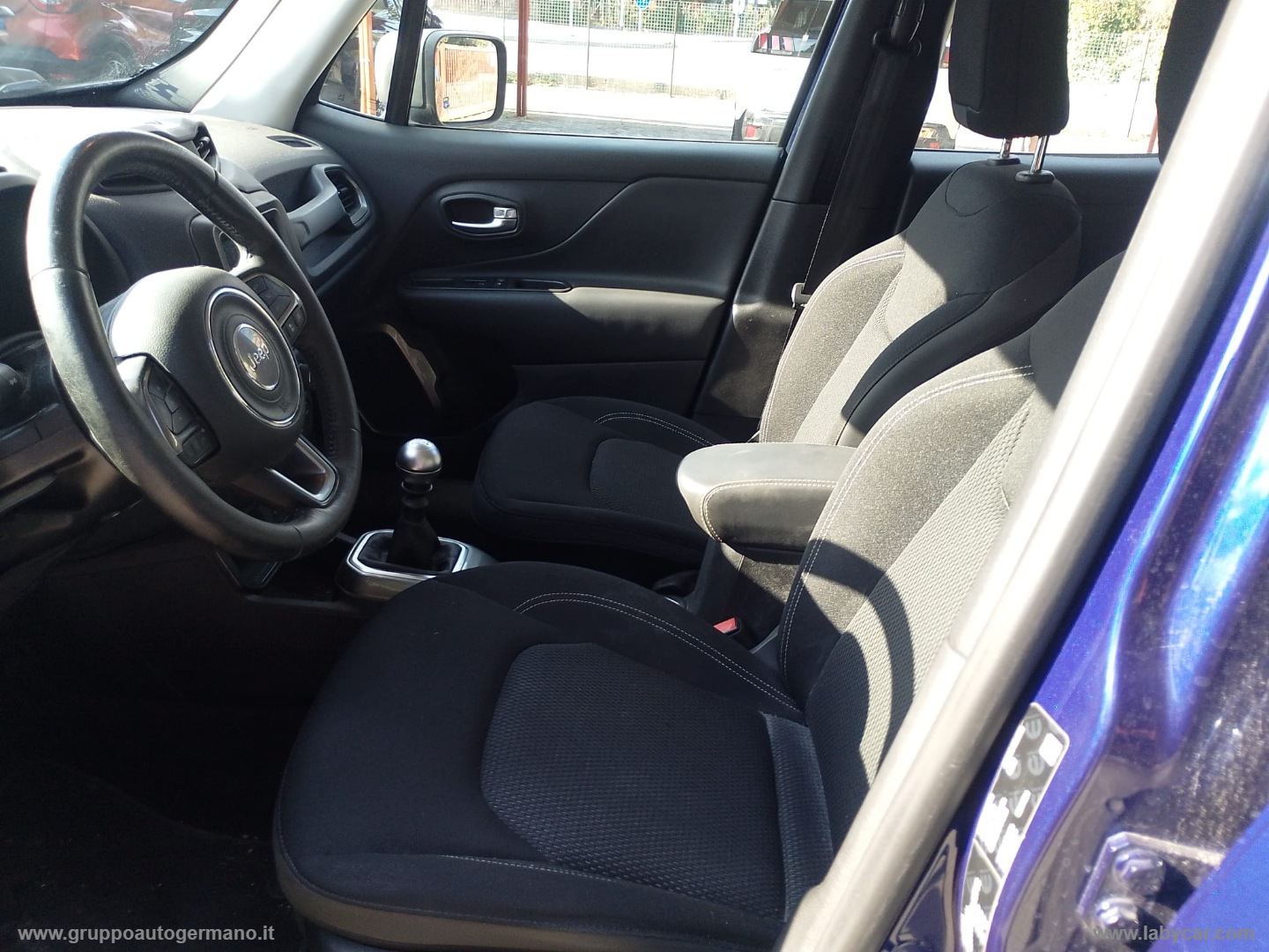 Renegade 1.6 Mjt 120CV Limited - immagine 8