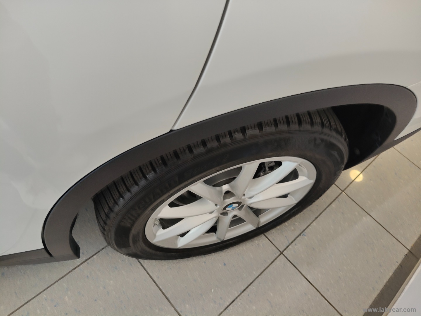 X1 xDrive18d Advantage - immagine 8