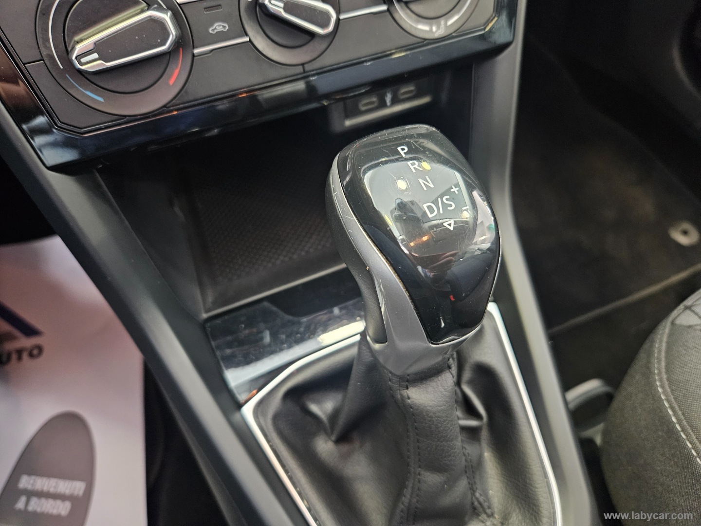 T-Cross 1.0 TSI 110 CV DSG LIFE - immagine 8