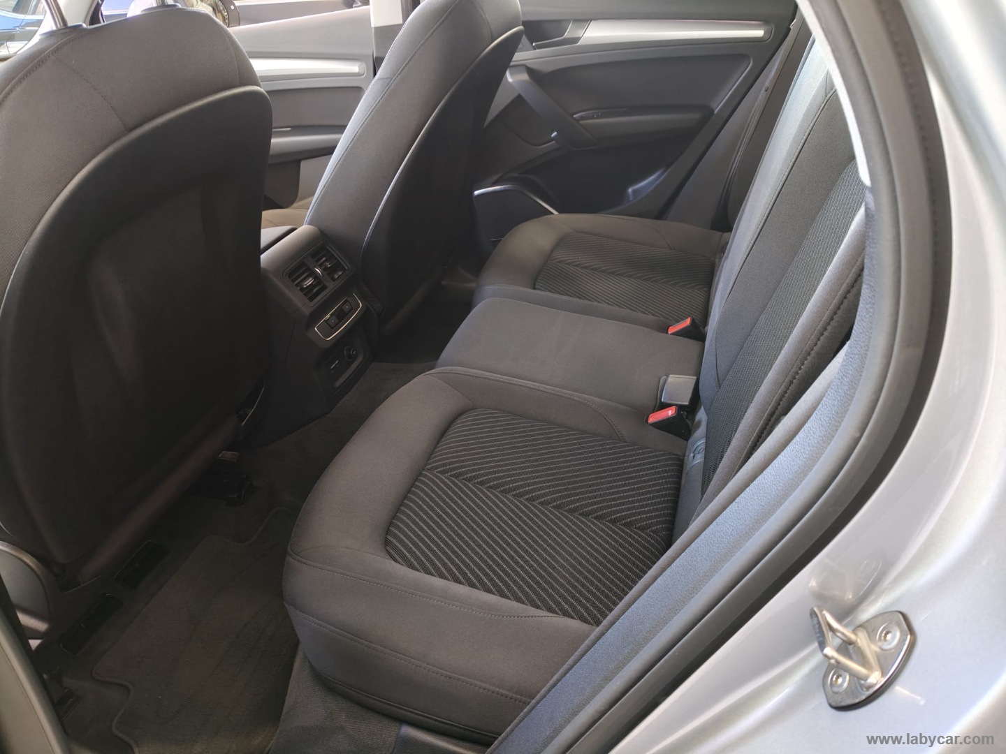 Q5 35 TDI S tronic Business Advanced - immagine 8