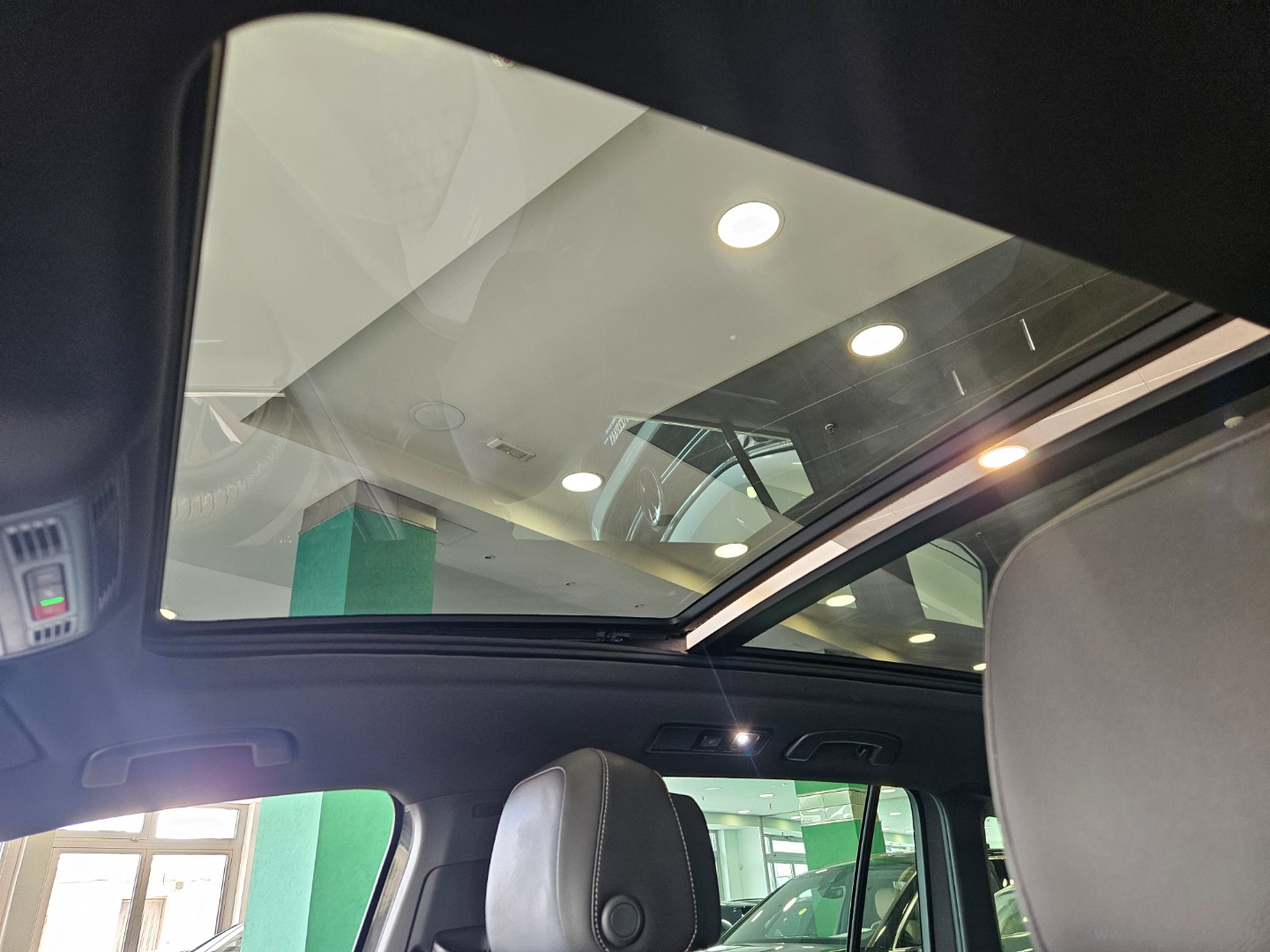 Tiguan 2.0 TDI 150CV SCR DSG R-Line - immagine 8