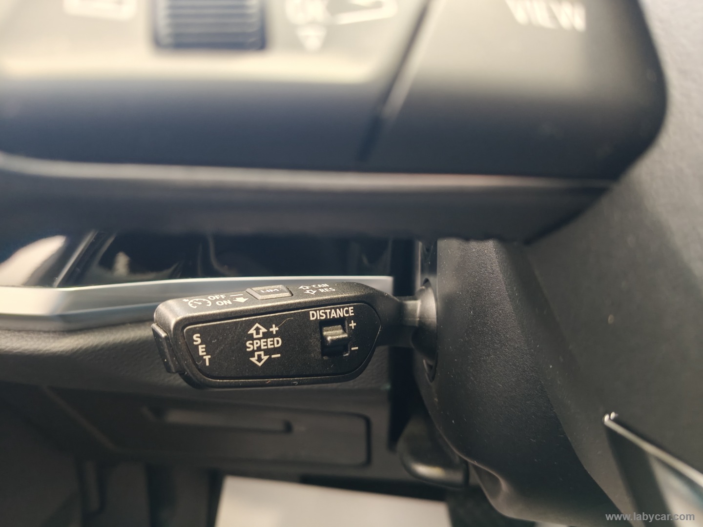 Q3 35 TDI S tronic - immagine 8