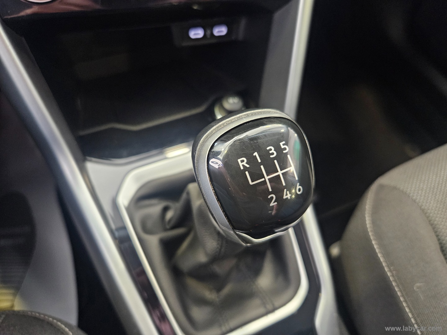T-Roc 2.0 TDI SCR Life - immagine 8