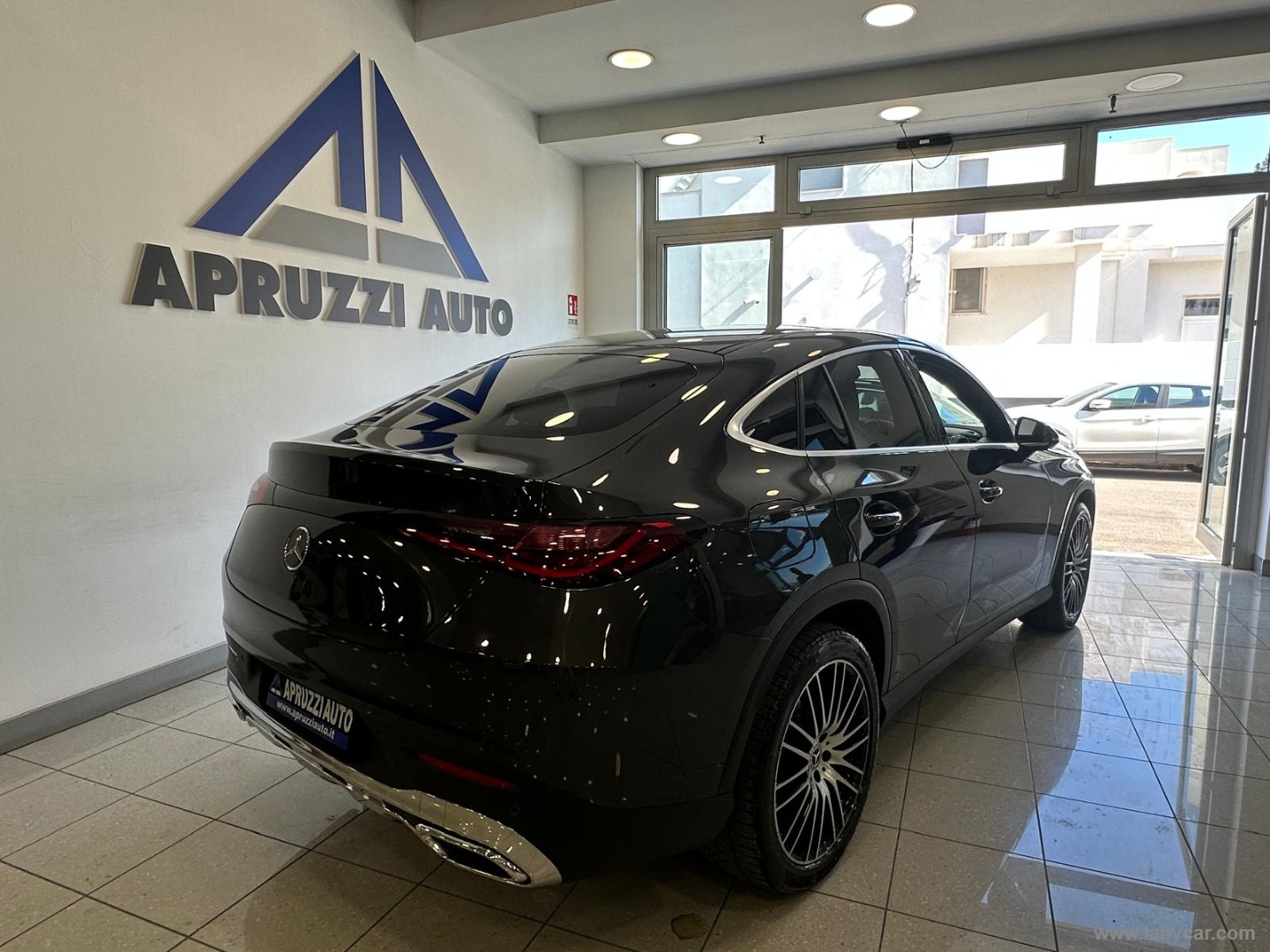 GLC 220 d 4Matic Coupé Advanced Plus - immagine 8