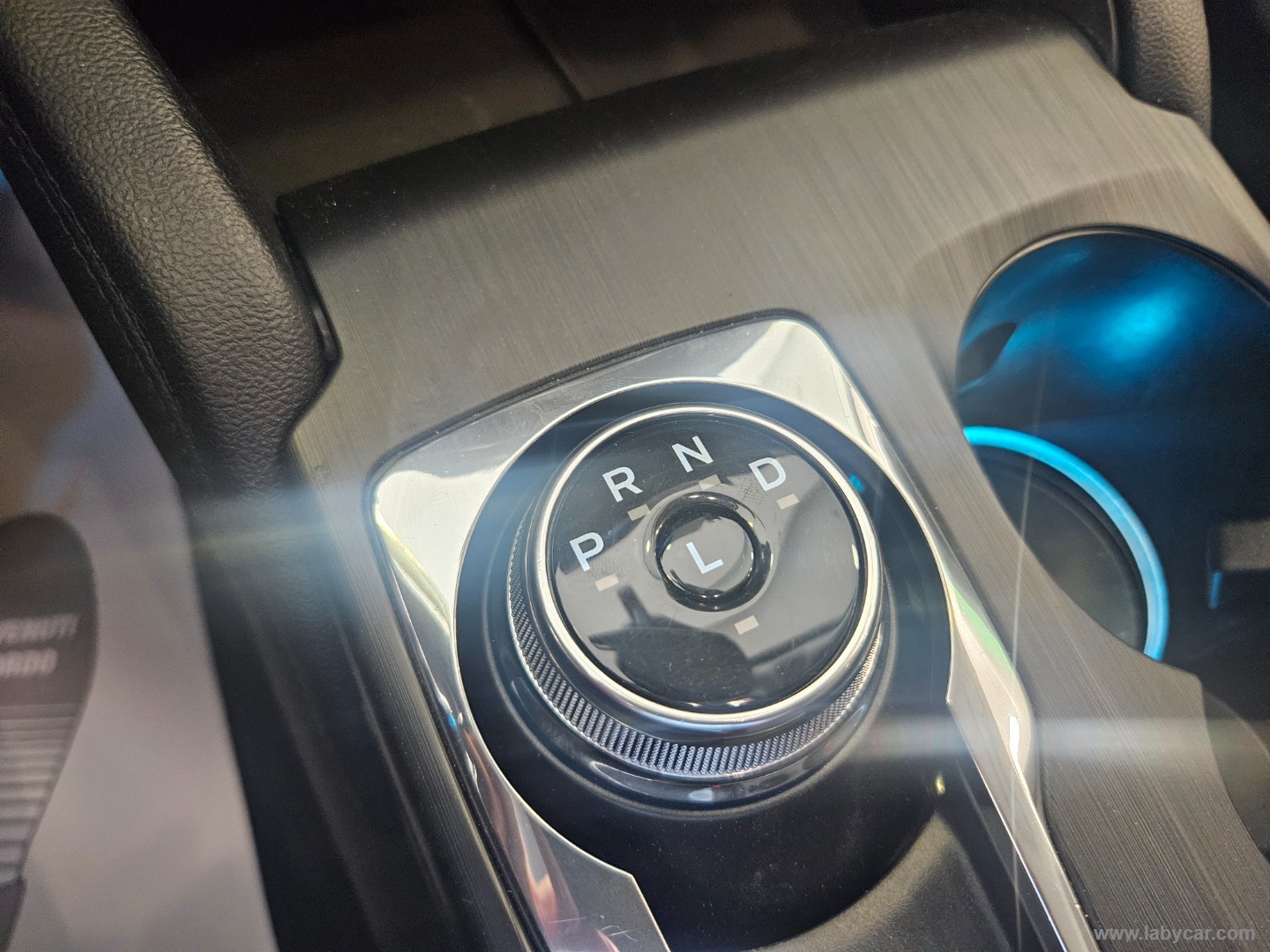 Kuga 2.0 EcoBlue 120 CV aut 2WD Tit.Bus. - immagine 8