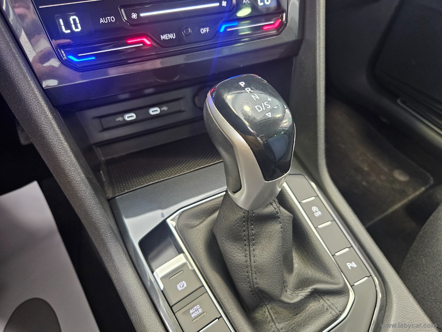 Tiguan 2.0 TDI 150CV SCR DSG Life - immagine 8