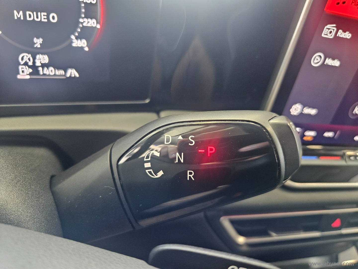 Tiguan 2.0 TDI 150 CV DSG Elegance - immagine 8