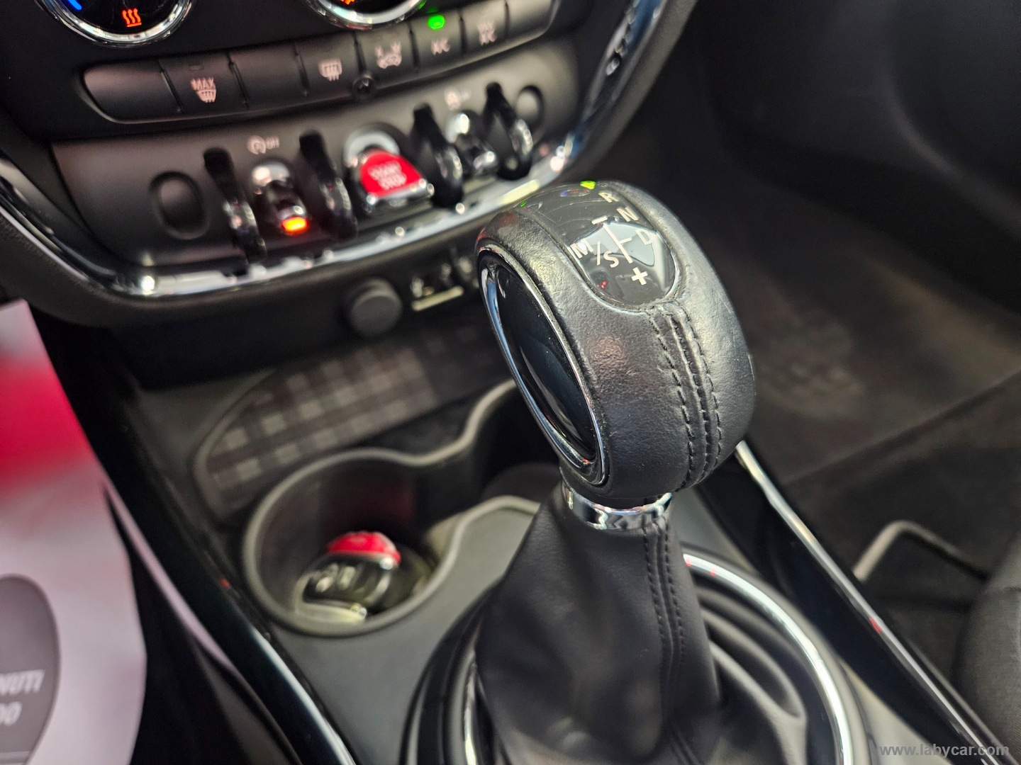 Mini Cooper D Business Clubman Aut. - immagine 8