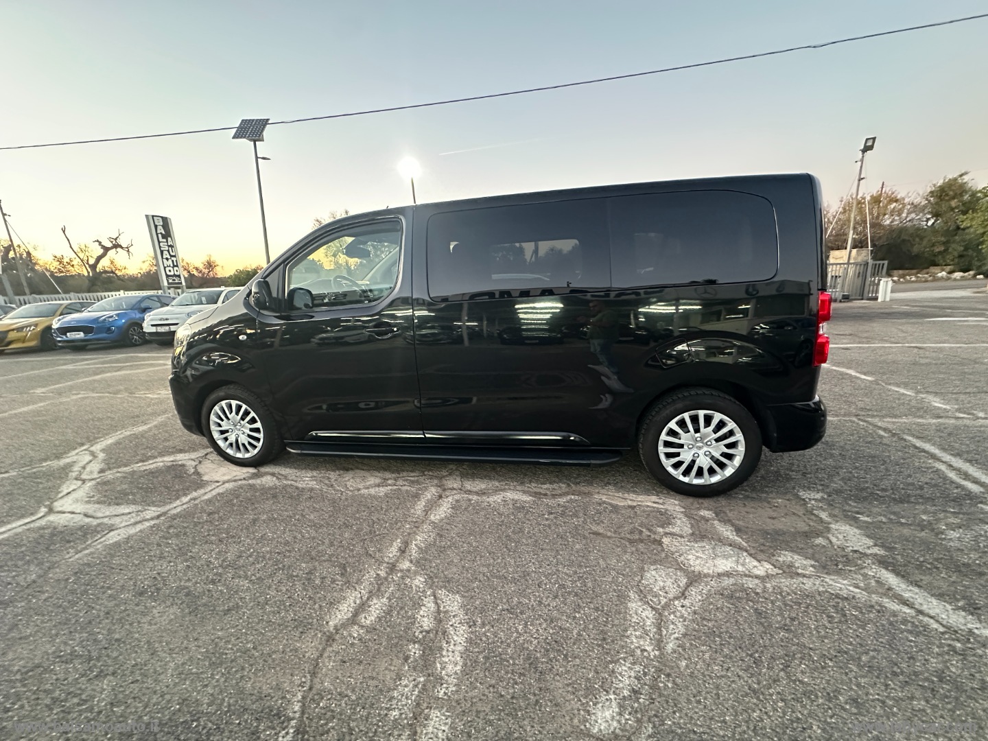 Zafira Life 1.5D 120 CV Advance M - immagine 8