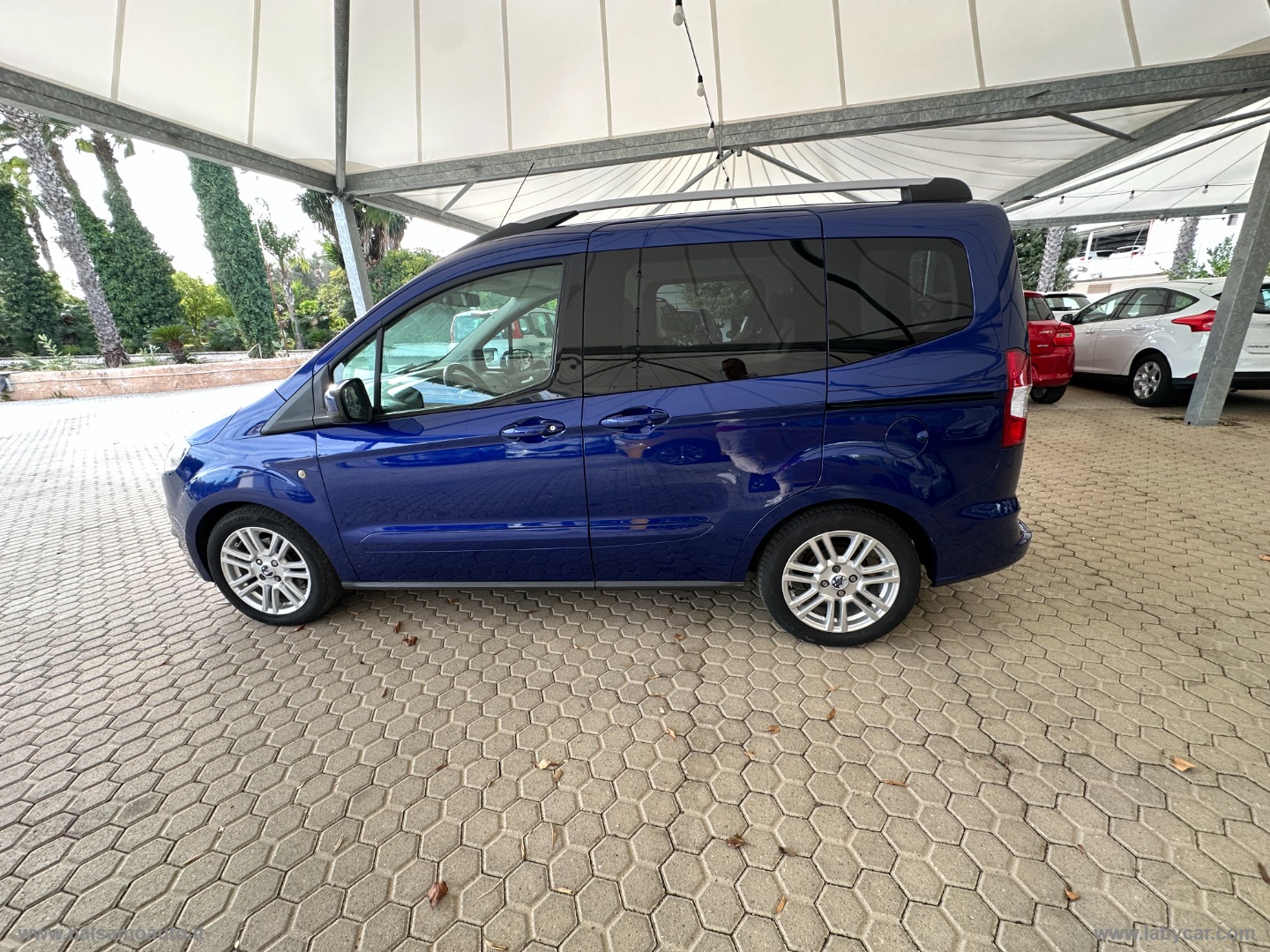 Tourneo Courier 1.5 TDCI 75 CV Titanium - immagine 8