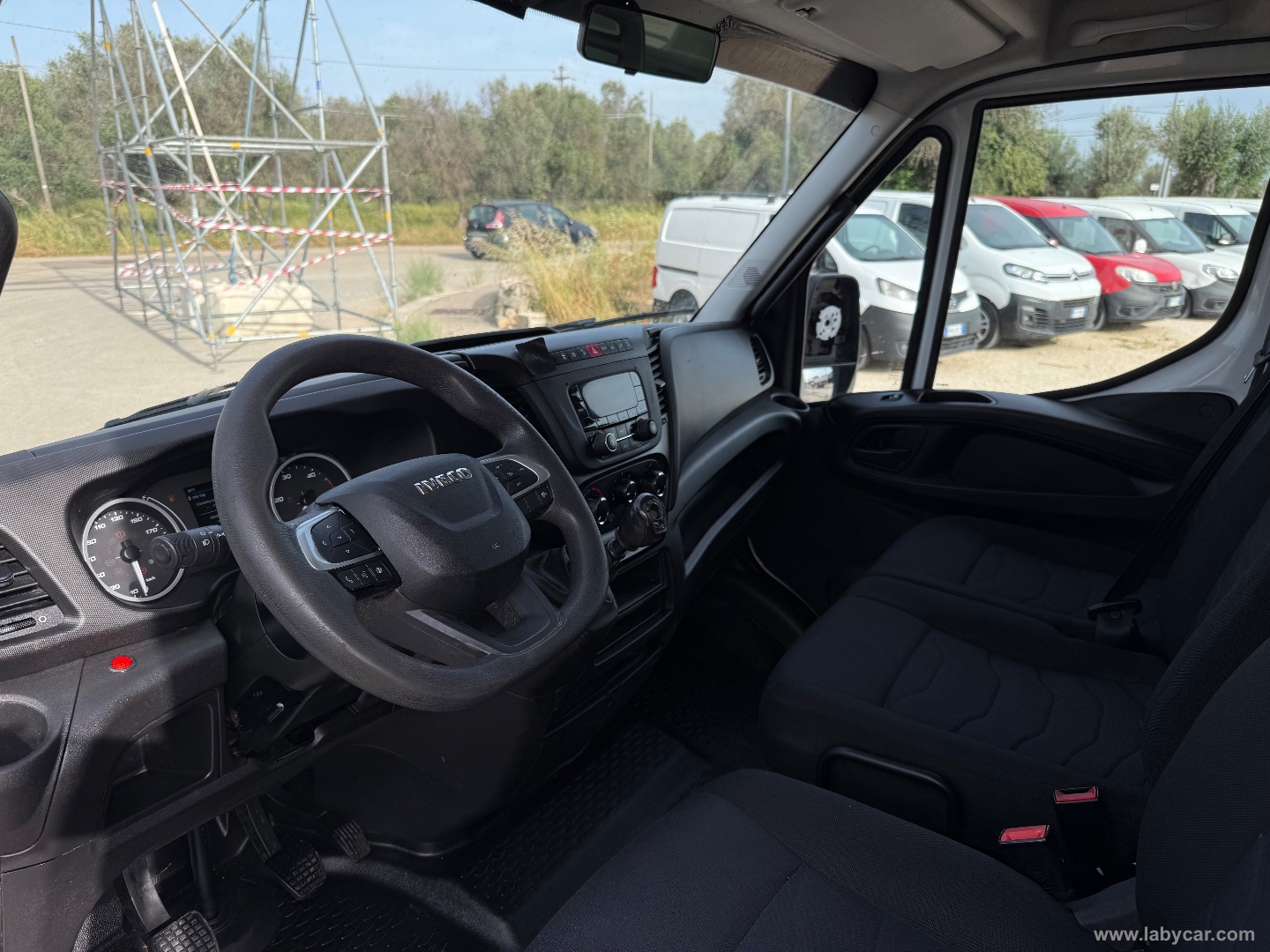 Daily 35C14H BTor 2.3 HPT PL-RG Cab. - immagine 8