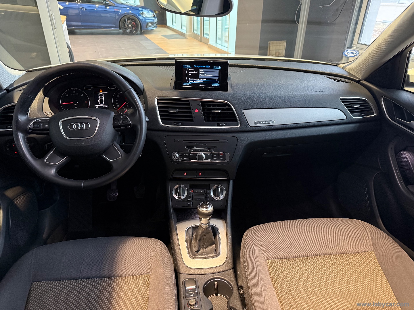 Q3 2.0 TDI quattro TETTO APRIBILE - immagine 8