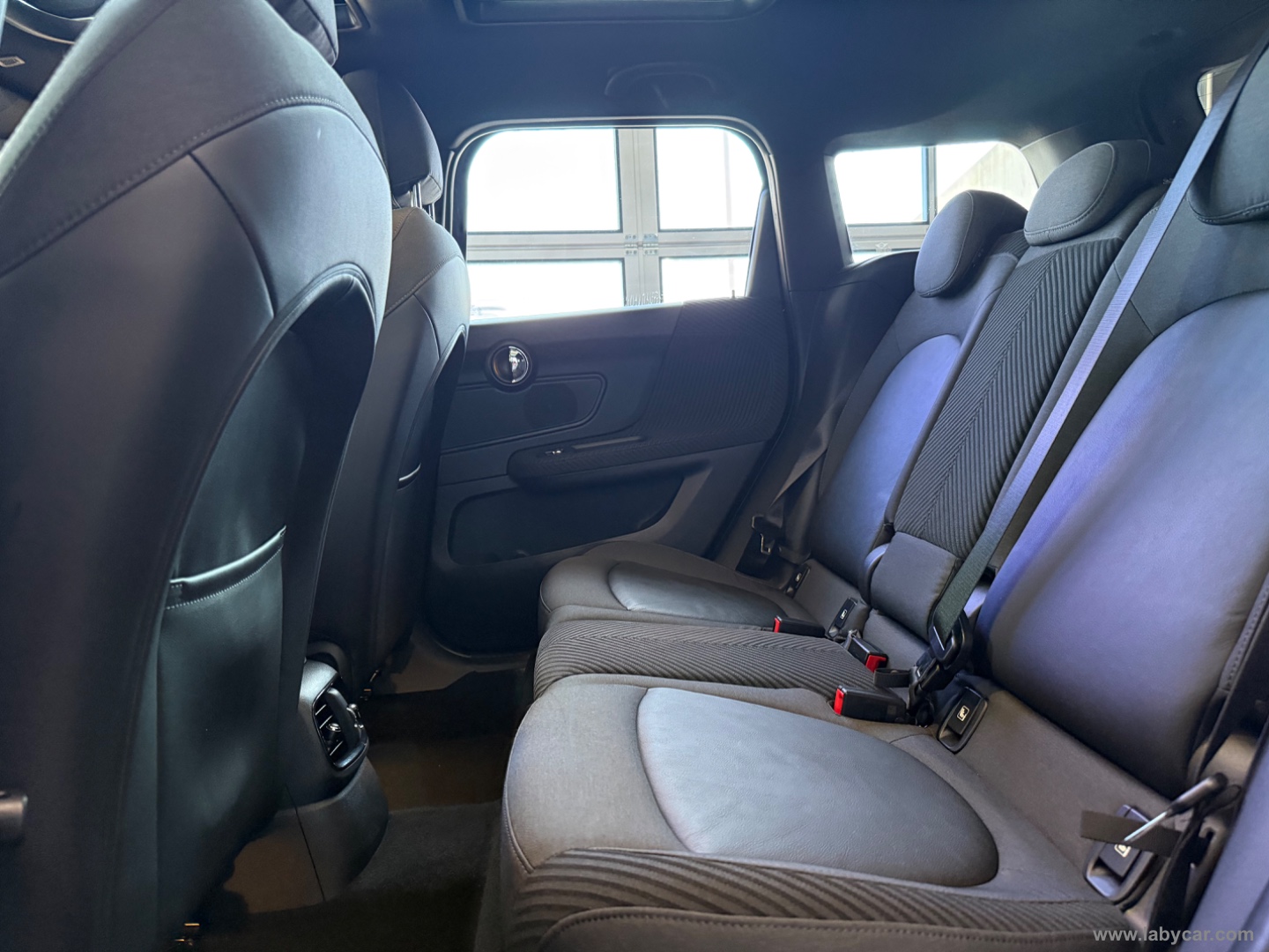 Mini Cooper D Countryman ALL4 TETTO APRIBILE - immagine 8