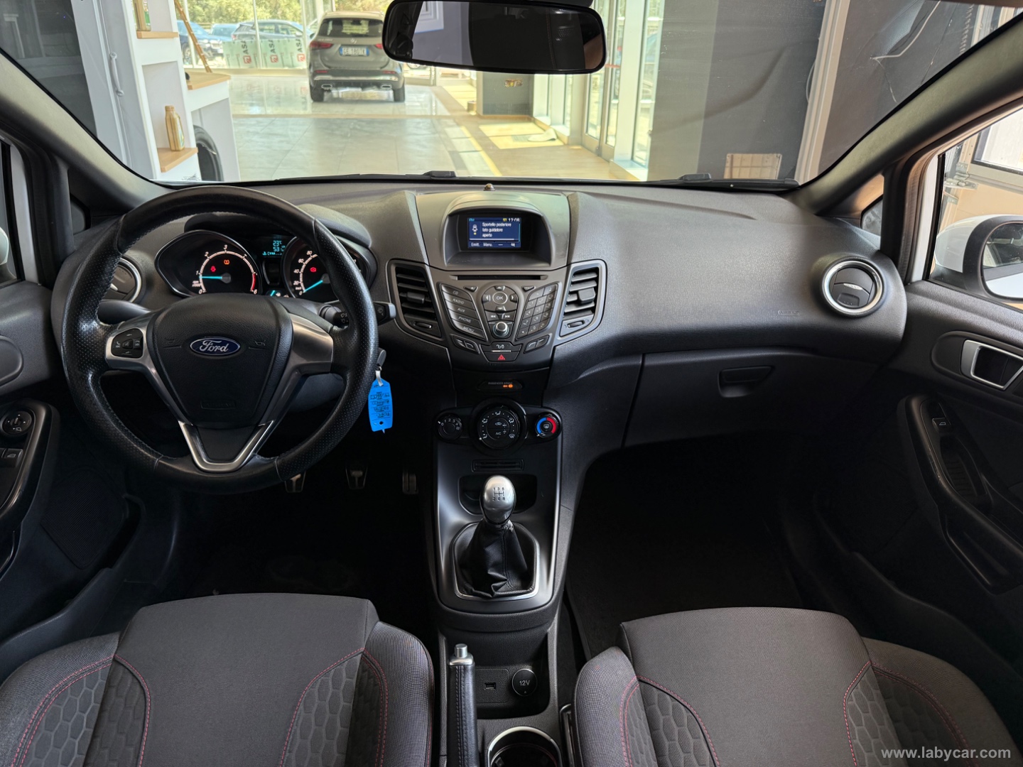 Fiesta 1.5 TDCi 95 CV 5p. ST-Line - immagine 8