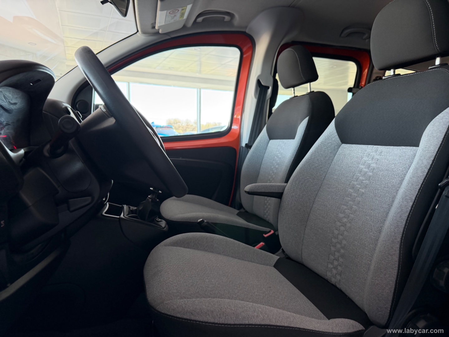 QUBO 1.4 8V 77 CV Easy - immagine 8
