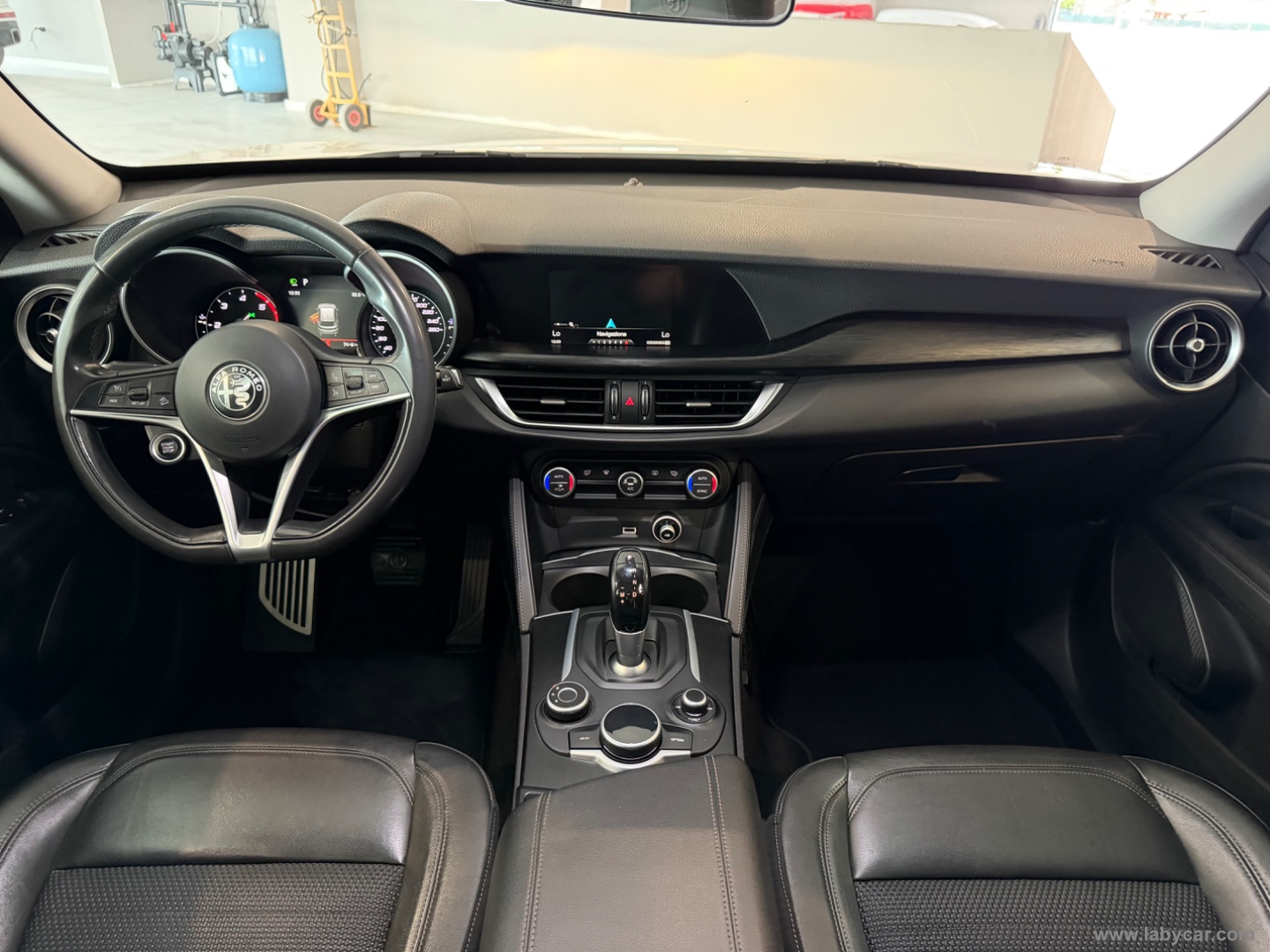 Stelvio 2.2 T.diesel 150CV AT8 RWD Super - immagine 8