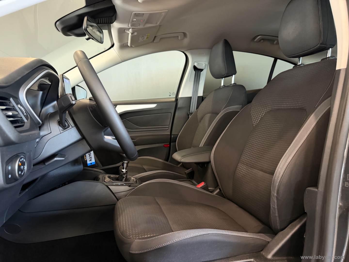 Focus 1.0 EcoBoost 125CV 5p Business - immagine 8