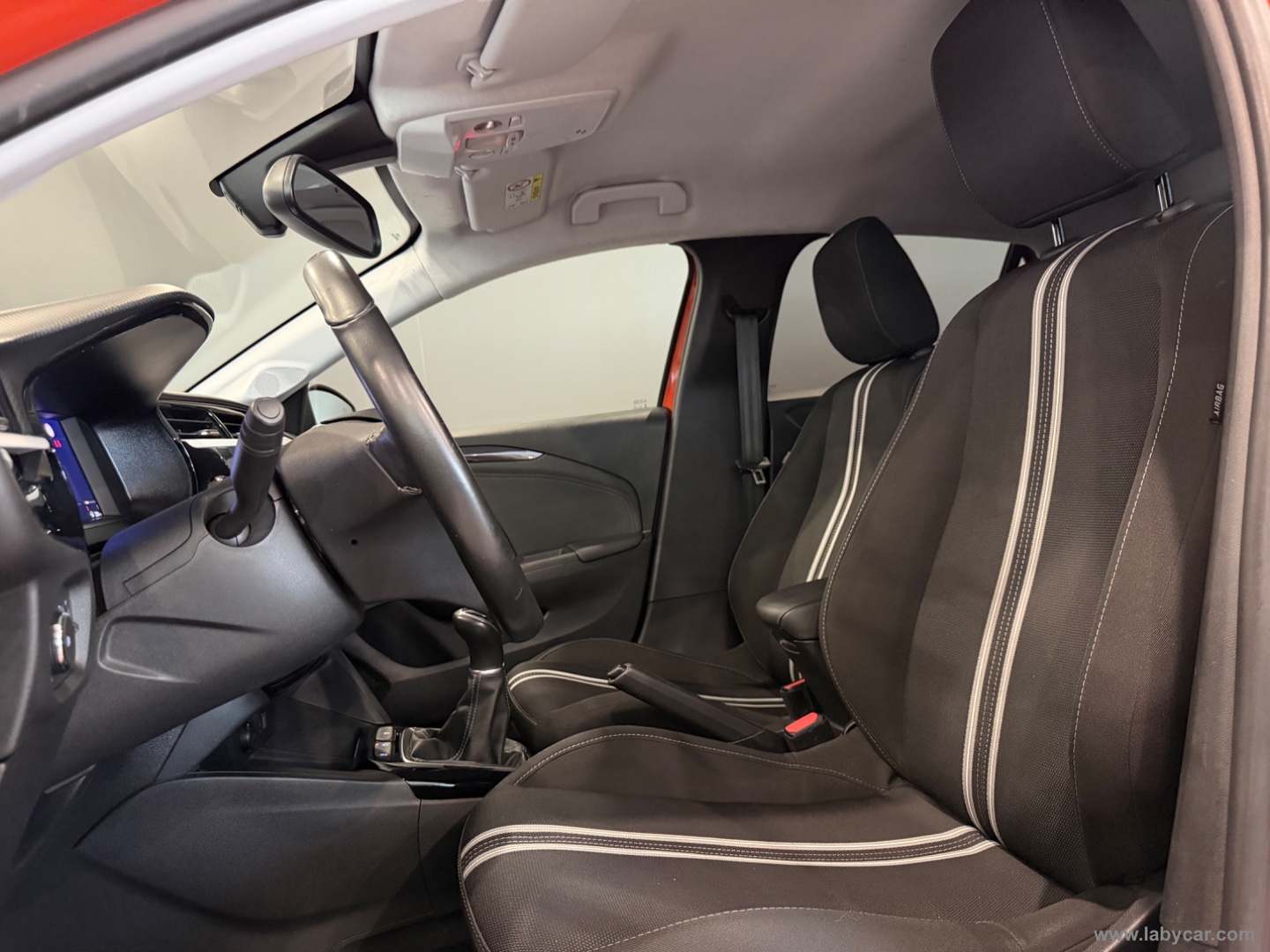 Corsa 1.2 Design & Tech - immagine 8