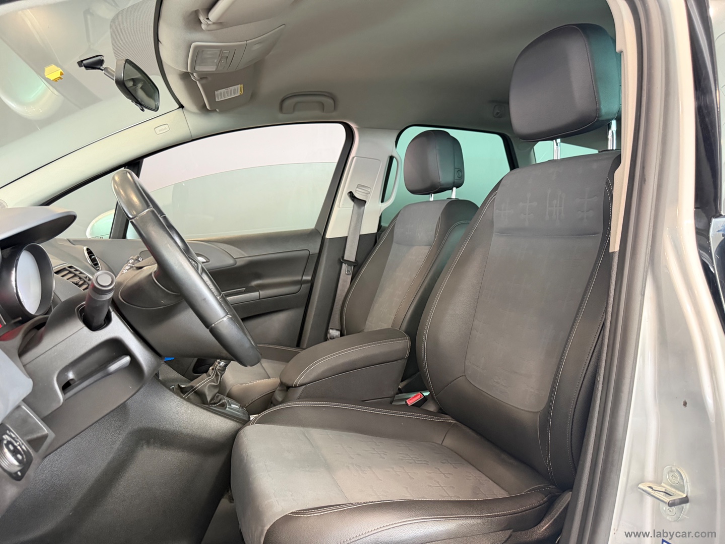 Meriva 1.3 CDTI 95 CV ecoFLEX Cosmo - immagine 8