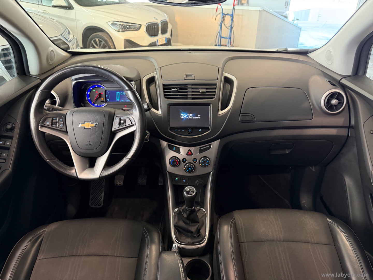 Trax 1.7D FWD LT - immagine 8