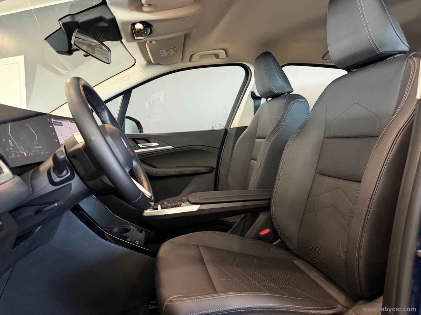 220i 48V Active Tourer Luxury - immagine 8