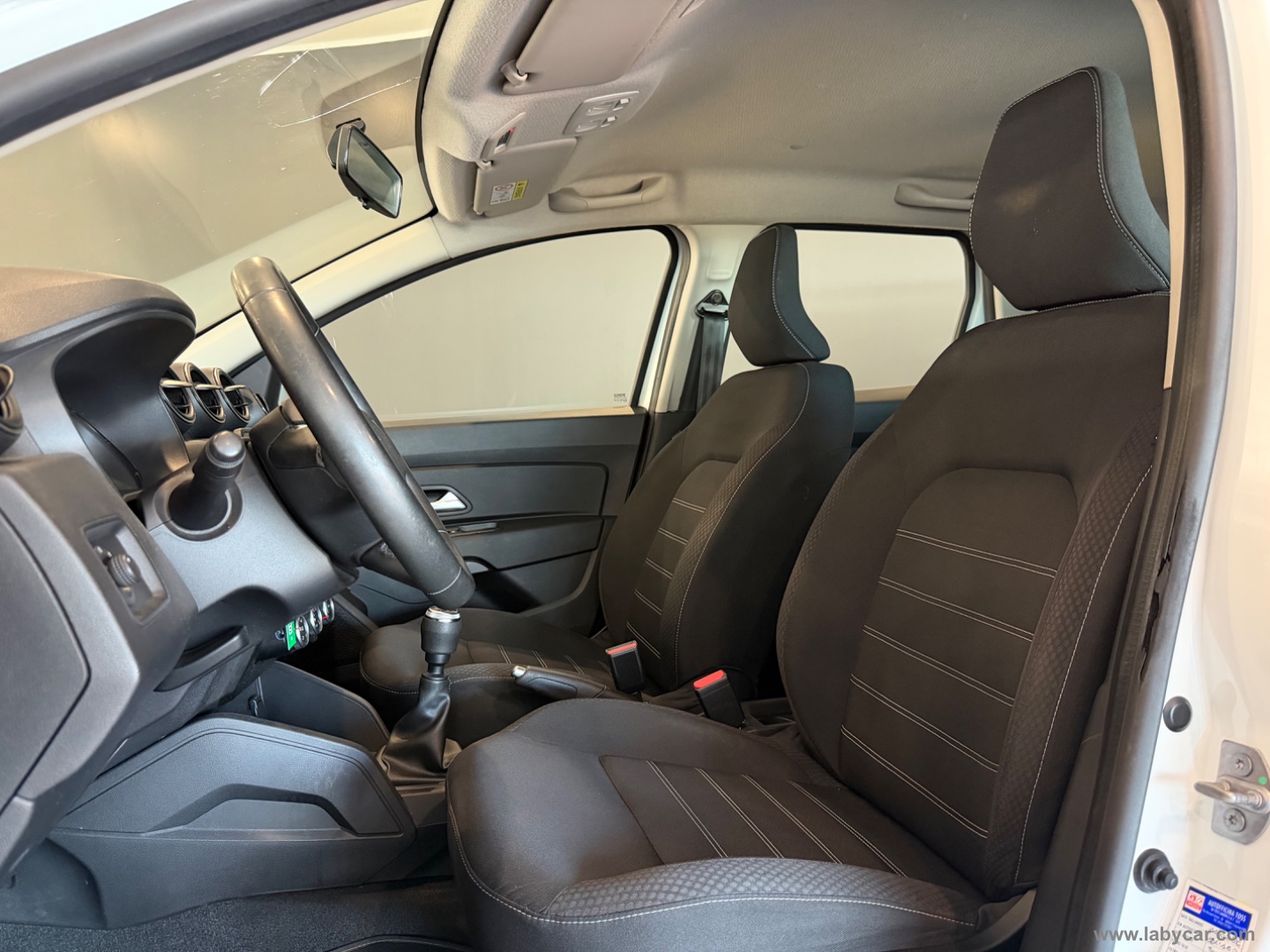 Duster 1.5 Blue dCi 8V 115CV 4x2 Comfort - immagine 8