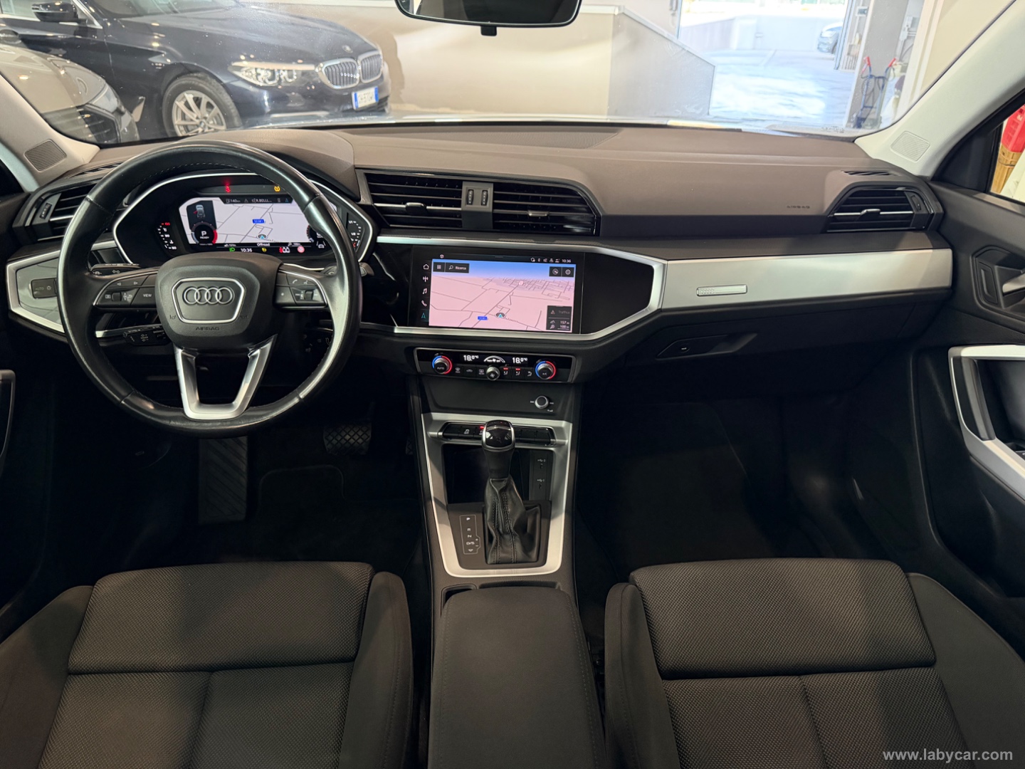 Q3 35 TDI S tronic Business Advanced - immagine 8
