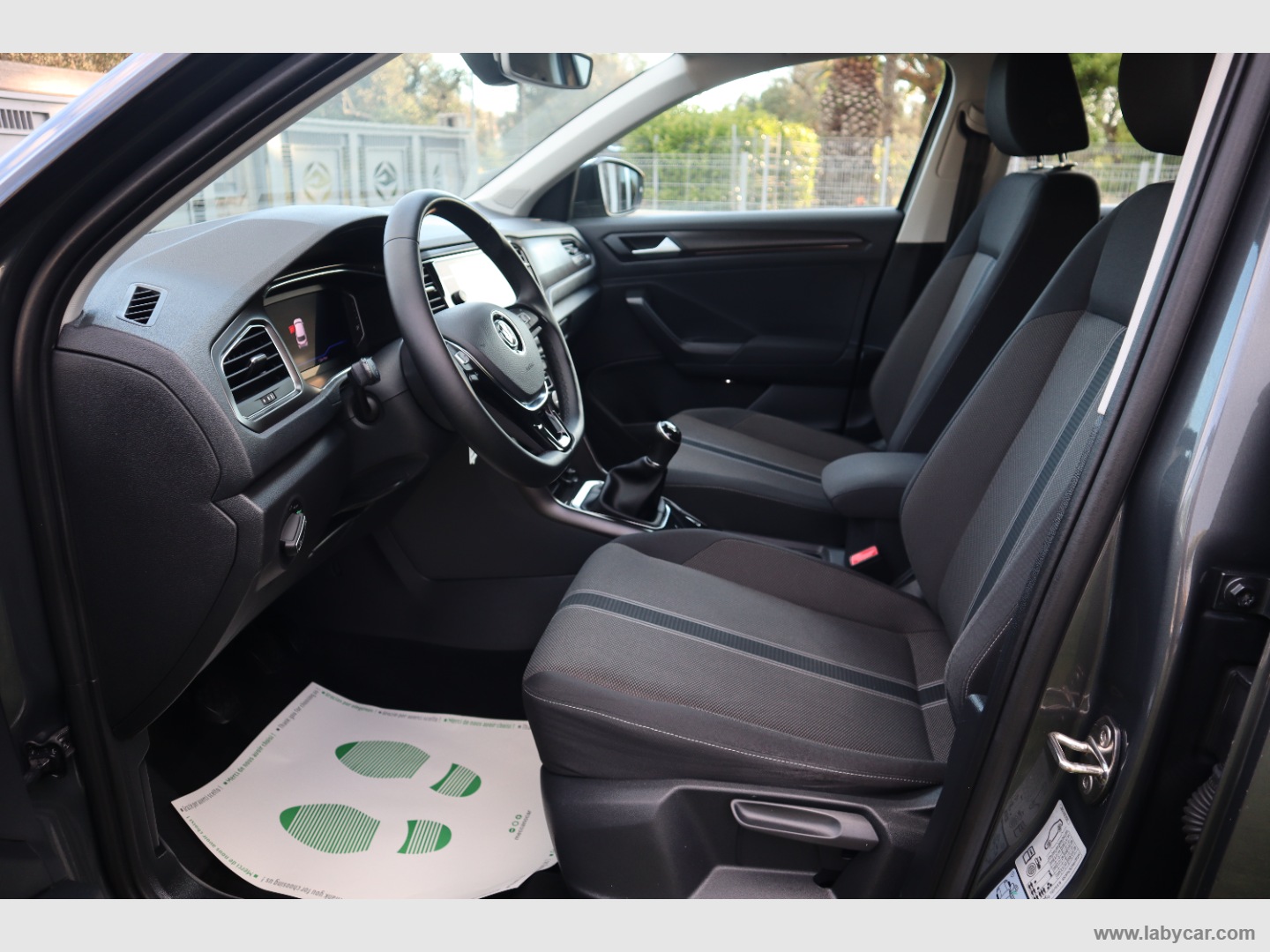 T-Roc 1.6 TDI SCR Advanced BlueMot.Tech. - immagine 8