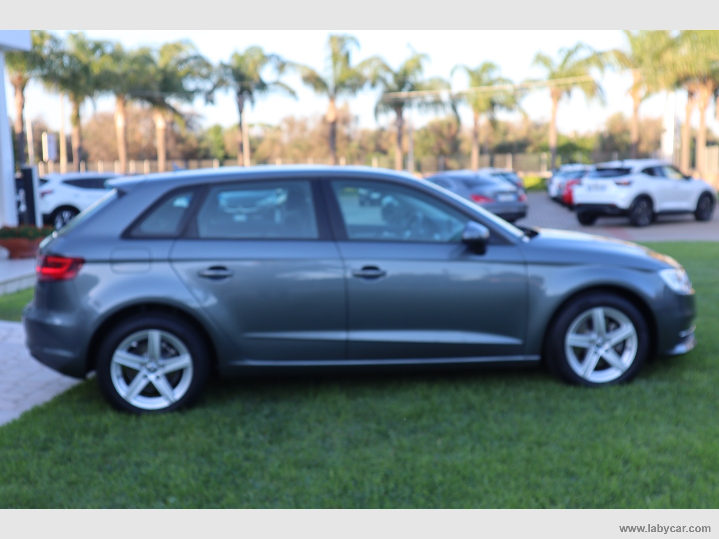 A3 1.6 TDI clean diesel Ambiente - immagine 8