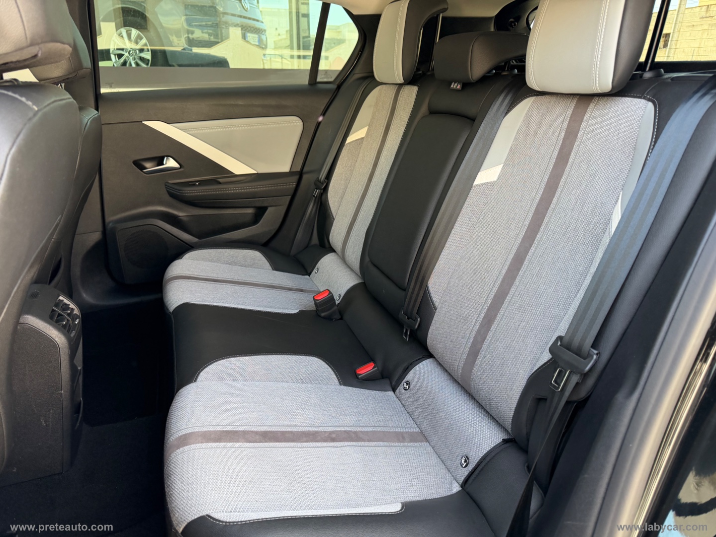 Astra 1.5 Turbo D 130 CV AT8 Elegance - immagine 8