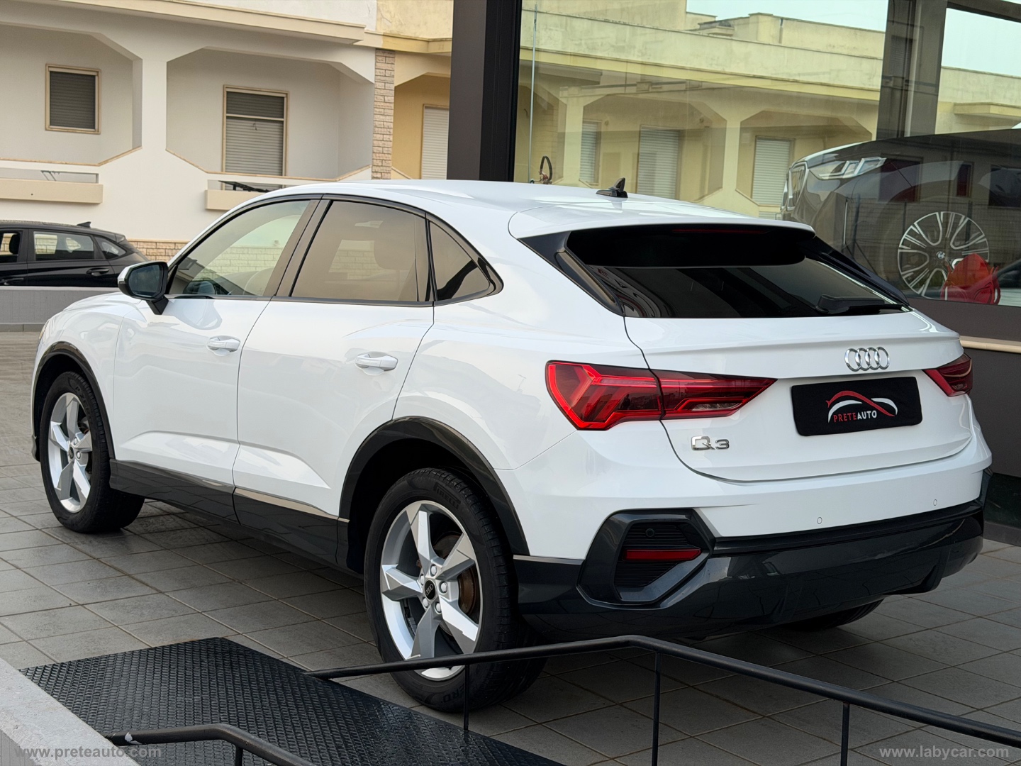 Q3 SPB 35 TDI S tronic Business Plus - immagine 8
