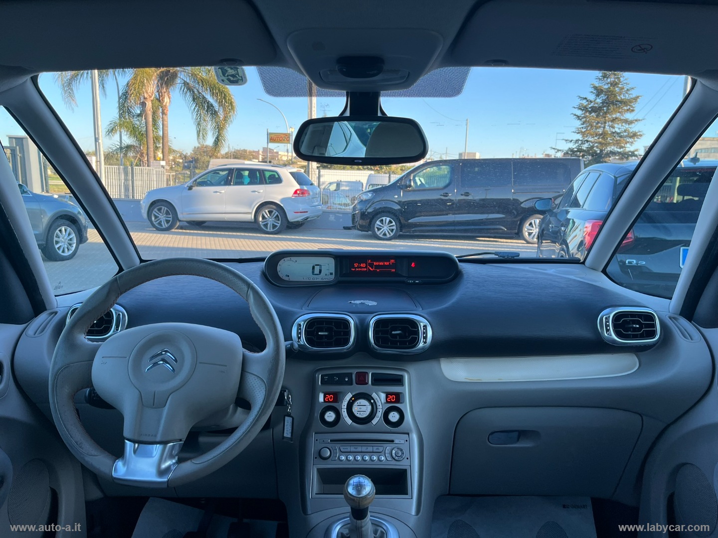 C3 Picasso 1.6 HDi 90 Exclusive - immagine 8