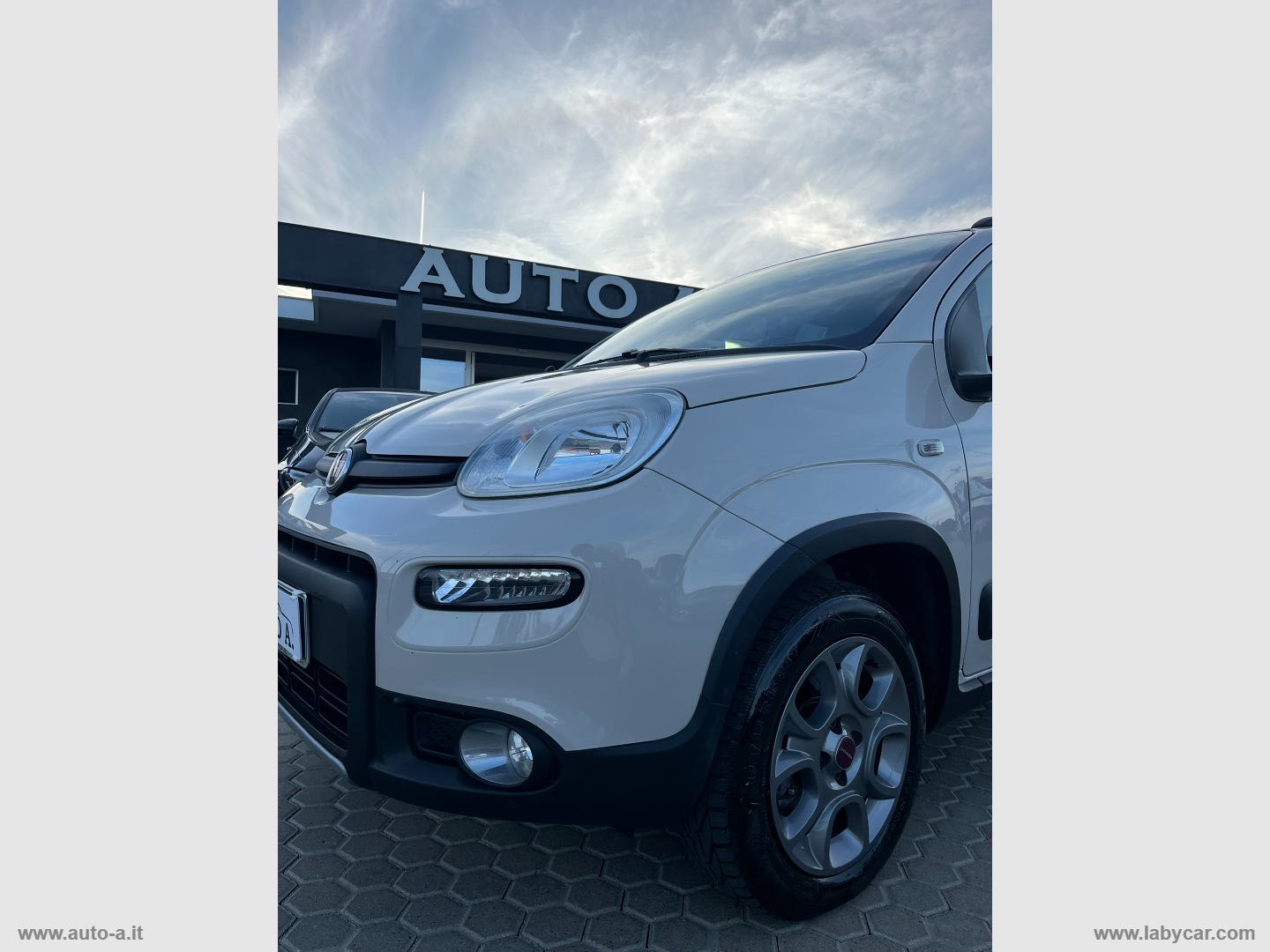 Panda Cross 1.3 MJT 95 CV S&S 4x4 - immagine 8