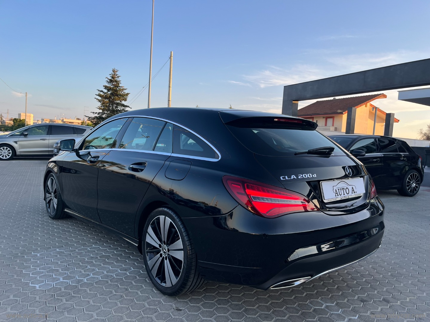 CLA 200 d S.W. Automatic Sport - immagine 8