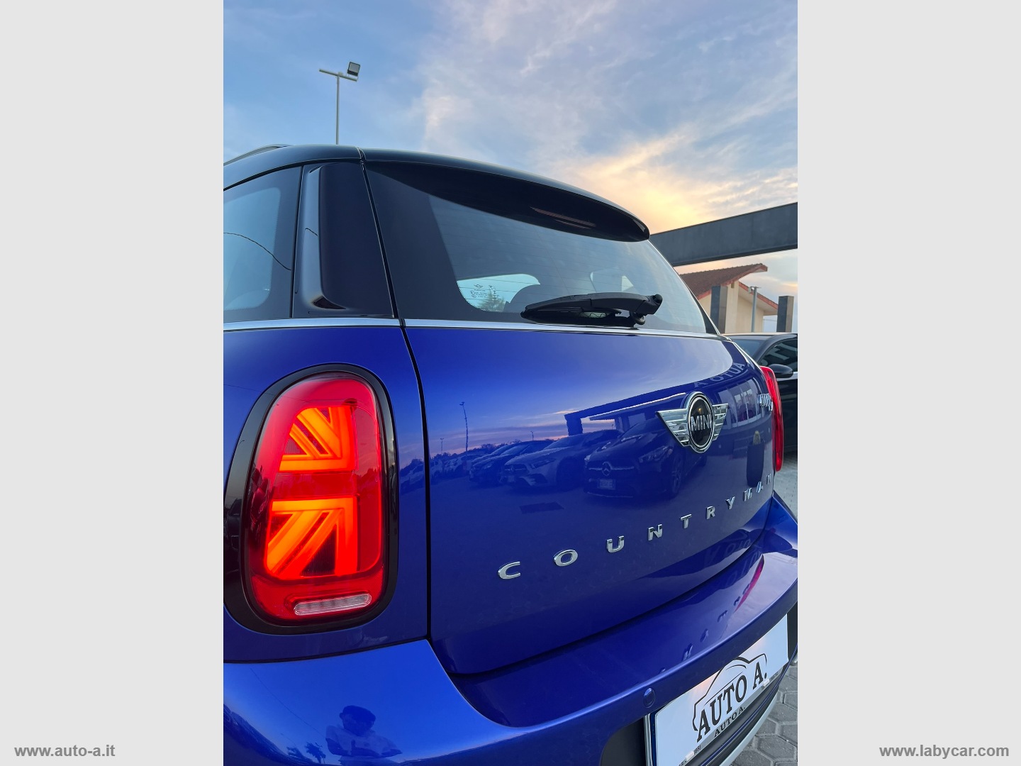 Mini Cooper D Business Countryman ALL4 - immagine 8