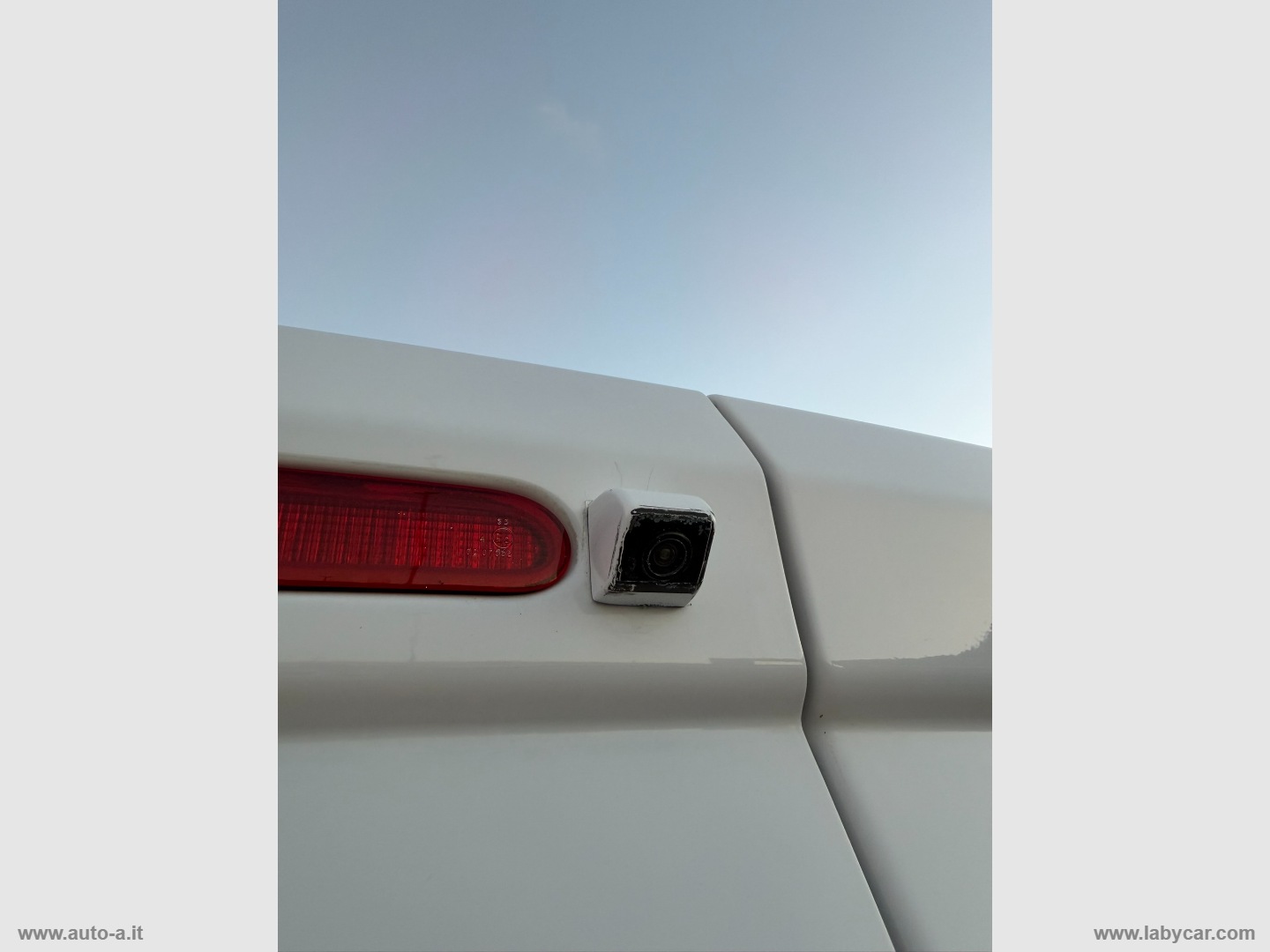 Berlingo BlueHDi 100 CV 3 POSTI - immagine 8